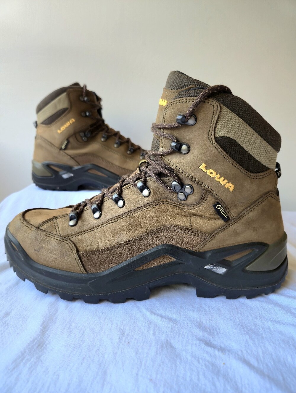 Lowa Renegade GTX Men's Leather Hiking Boots Brown Size 9.5